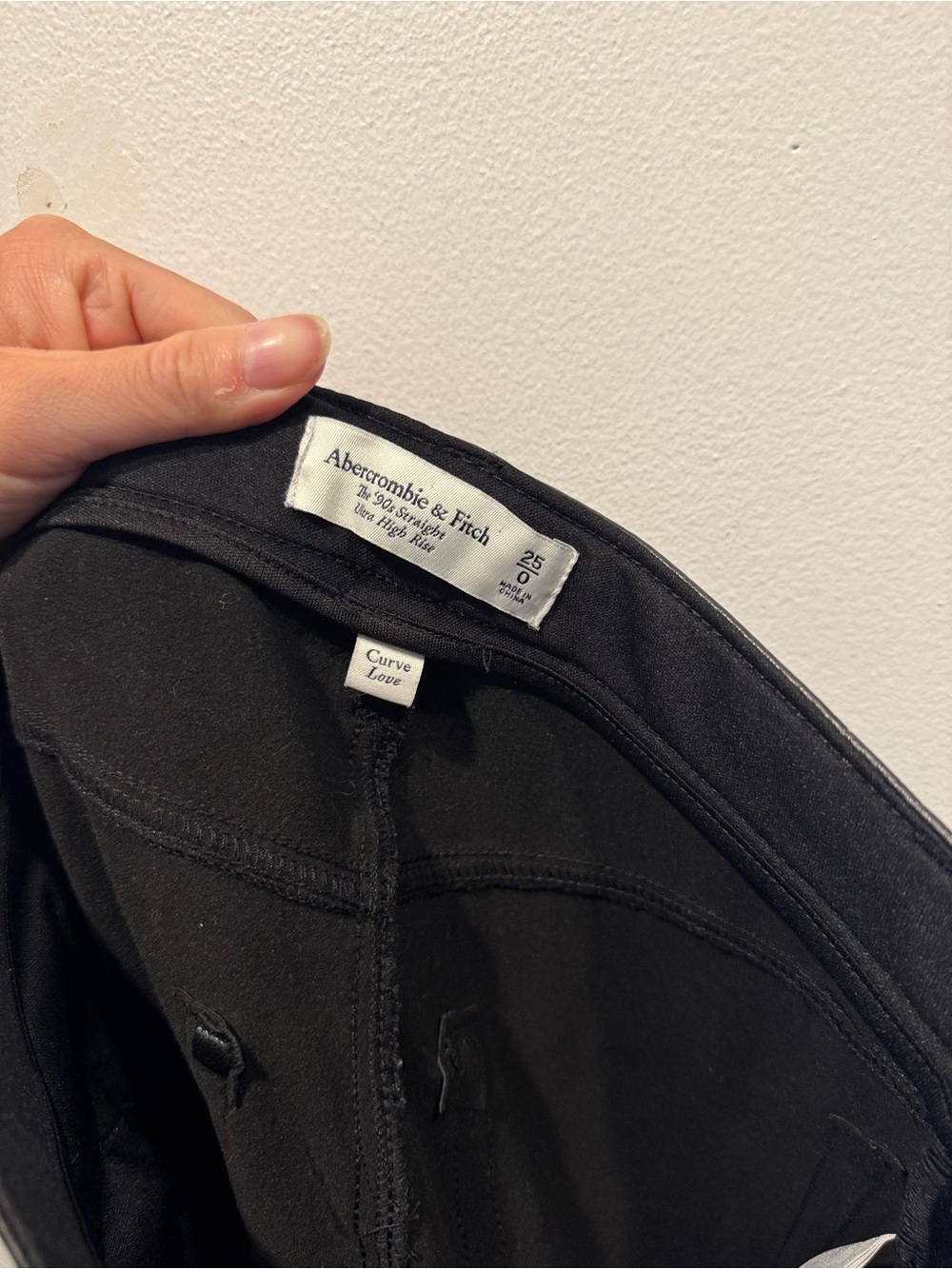 Abercrombie & Fitch Curve Love High Rise Vegan Leather Pants - Picture 5 of 5